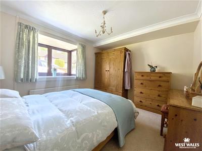 Picture 12